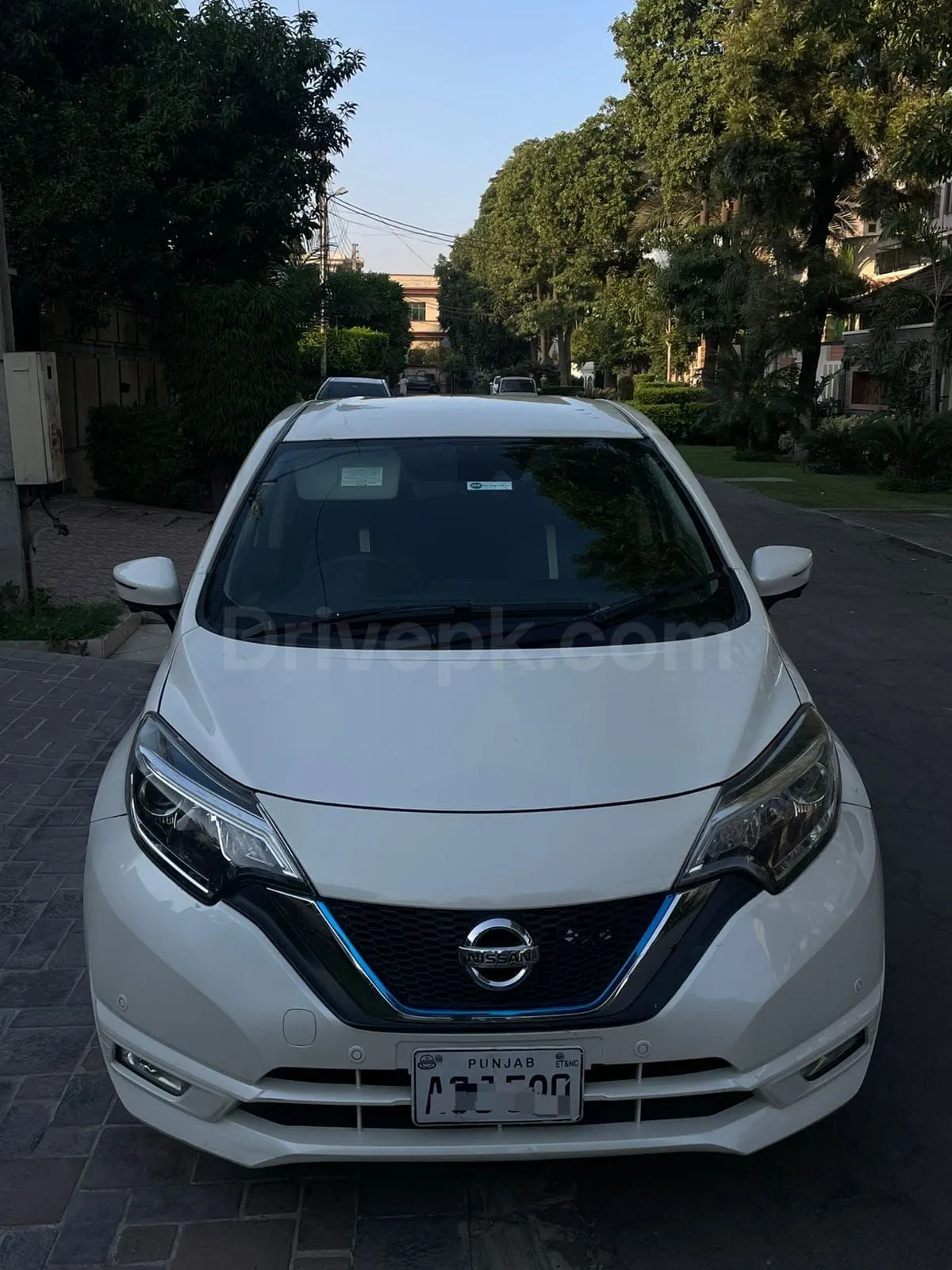 Nissan Note e-Power X V Selection 2017 for sale