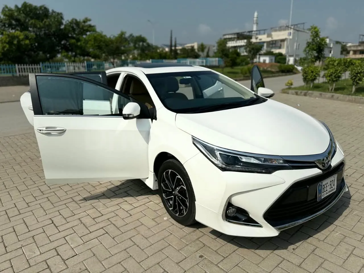 Toyota Corolla Altis Grande X CVT-i 1.8 Beige Interior 2024 for sale