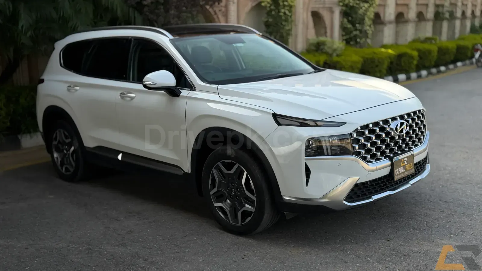 Hyundai Santa Fe Signature 2024 for sale