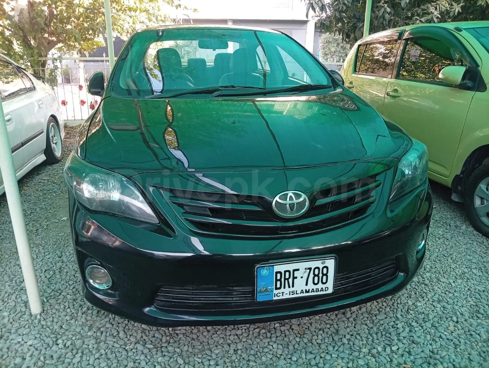 Toyota Corolla Altis SR Cruisetronic 1.8 2012 for sale