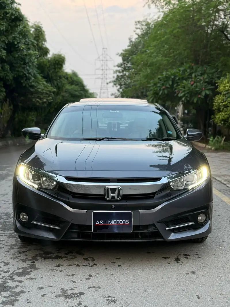 Honda Civic 1.8 i-VTEC CVT 2022 for sale